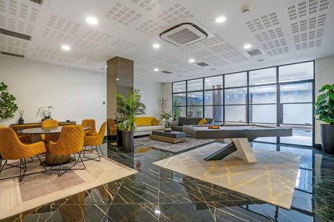 Apartment 1, Charters Garden House Charters Road, Ascot, SL5 9GE