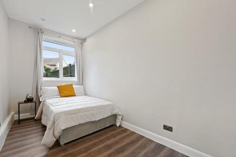 Flat 1, 54 Grange Park, London, W5 3PR