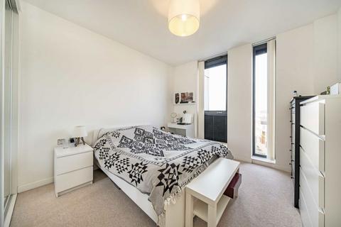 1 bedroom flat for sale, Quebec Way, London SE16