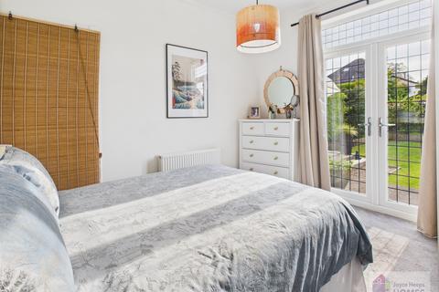 2 Leefield Drive, Glasgow, G44 3UQ