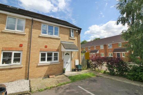 27 Huron Road, Turnford, Broxbourne, EN10 6FT
