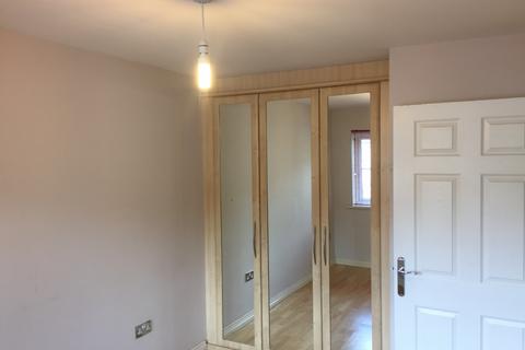 27 Huron Road, Turnford, Broxbourne, EN10 6FT