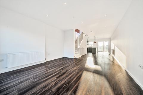 3 bedroom house to rent, Elm Grove, Wimbledon, London, SW19