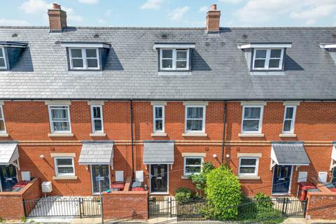 53 Addison Road, Reading, RG1 8EN