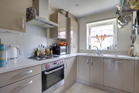 53 Addison Road, Reading, RG1 8EN