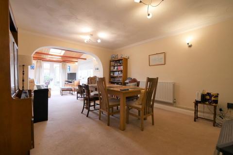 25 Haslemere Drive, Ipswich, IP4 2PP