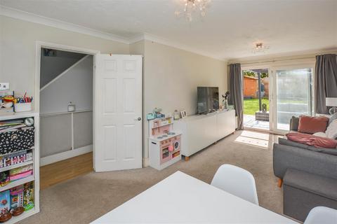 18 Wainwright Avenue, Hutton, Brentwood, CM13 2SS