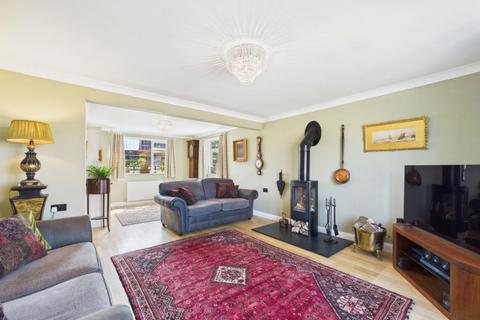 3 Mill Lane, Low Hawsker, Whitby, YO22 4LT