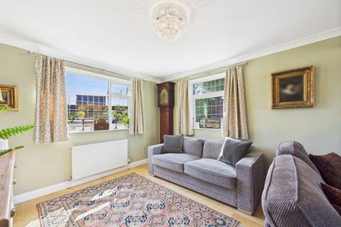3 Mill Lane, Low Hawsker, Whitby, YO22 4LT