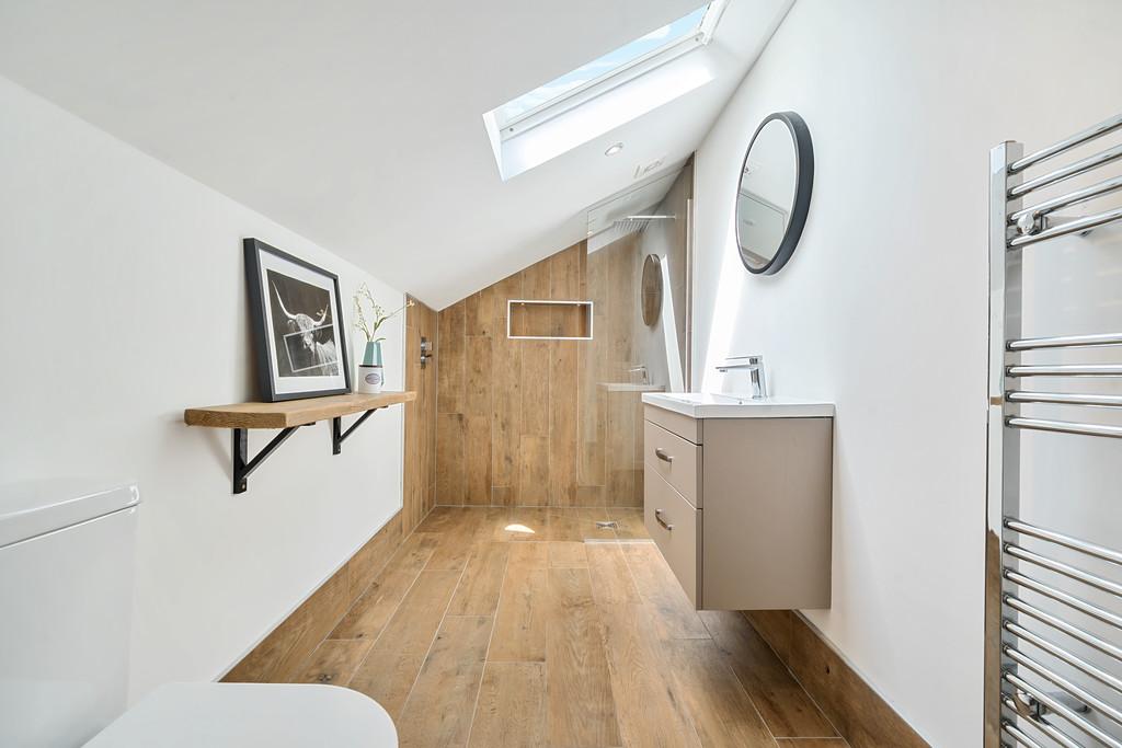 Bedroom Two Ensuite