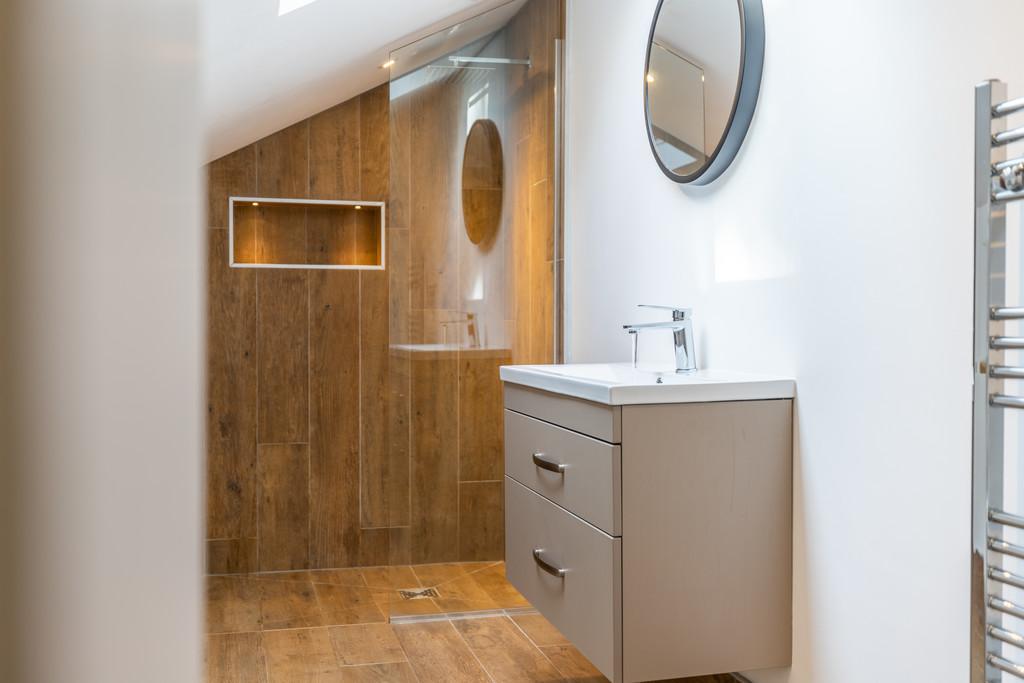 Bedroom Two Ensuite