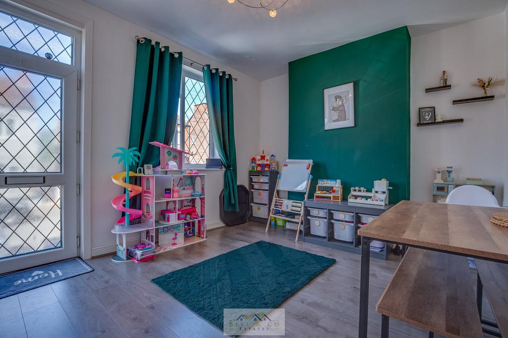 Sittin room 1.1