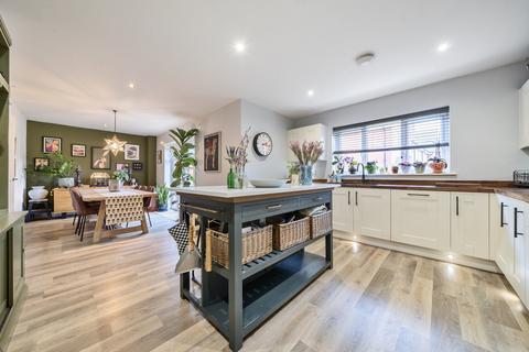 6 bedroom detached house for sale, Cely Road, Bury St. Edmunds IP32