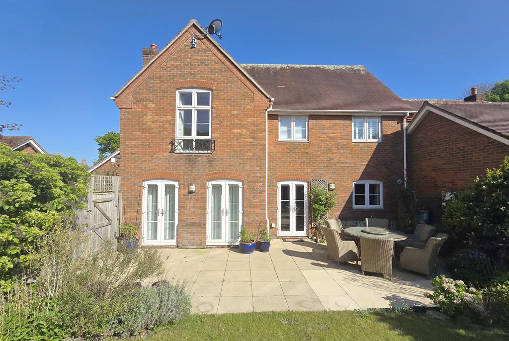 5 AC Garden 1