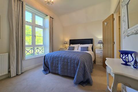 5 Ambrose Corner, Lymington, SO41 8QJ