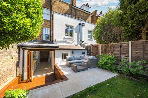 2 bedroom flat for sale, St Andrews Road, Surbiton, KT6