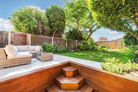 2 bedroom flat for sale, St Andrews Road, Surbiton, KT6