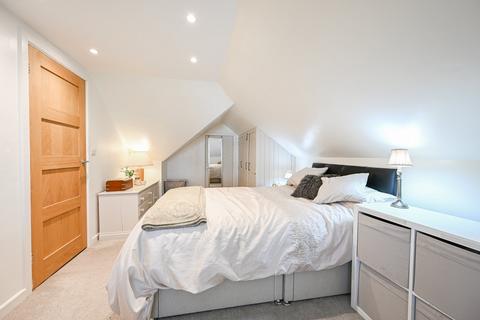 5 Beechcroft Lane, Ringwood, BH24 1QN