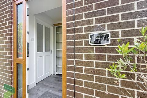 147 Hindle Street, Darwen, BB3 1PG
