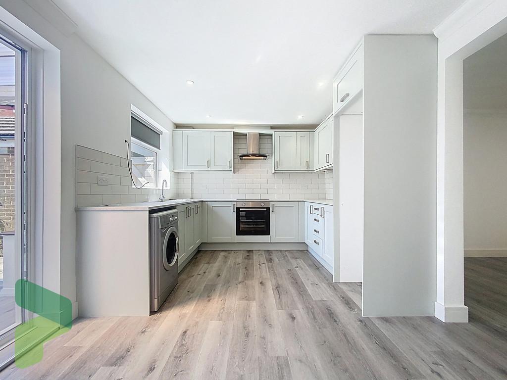 Fitted Dining Kitchen