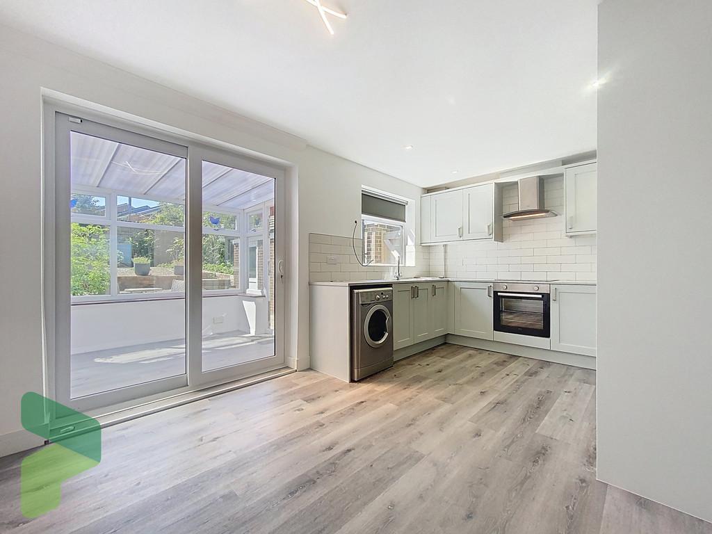 Fitted Dining Kitchen