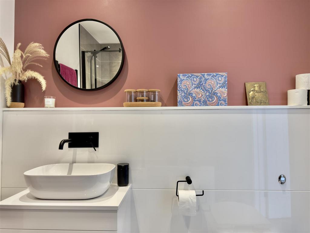 ENSUITE DETAIL.jpeg