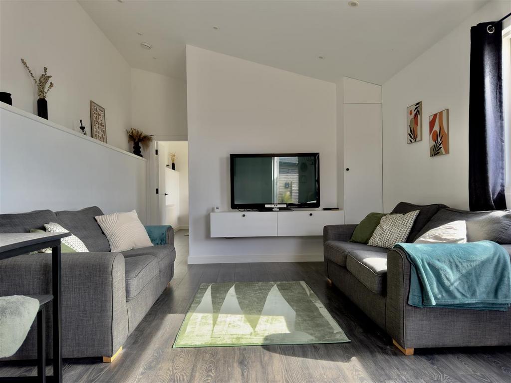 ANNEXE LIVING ROOM.jpeg