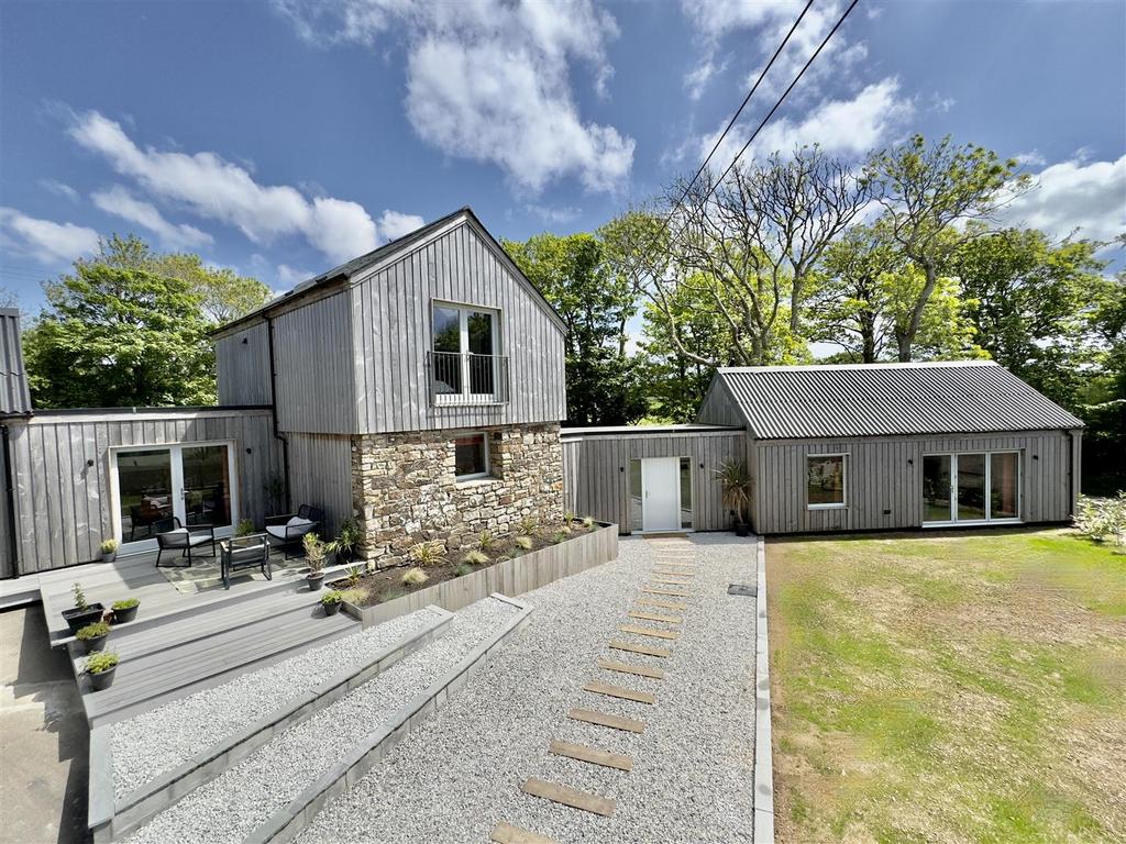 MAIN HOUSE.jpeg
