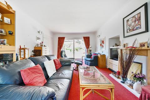 8 Crofton Close, Southampton, SO17 1XB