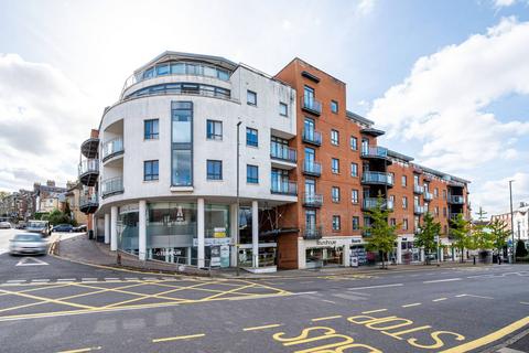 Epsom Road, Guildford, GU1