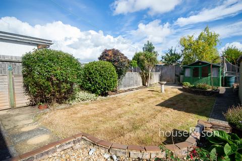 3 bedroom chalet for sale, Wynford Road, Bournemouth