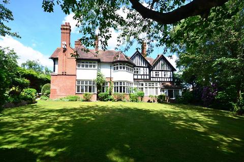 undefined, Sandy Lane, Woking, GU22