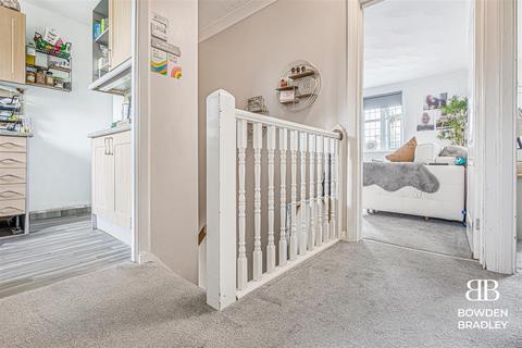 26 Station Road, Gidea Park, Romford, RM2 6DA