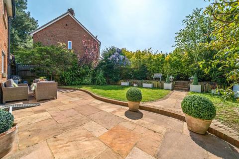 16 Stoneleigh Road, Bromley, BR1 2FW