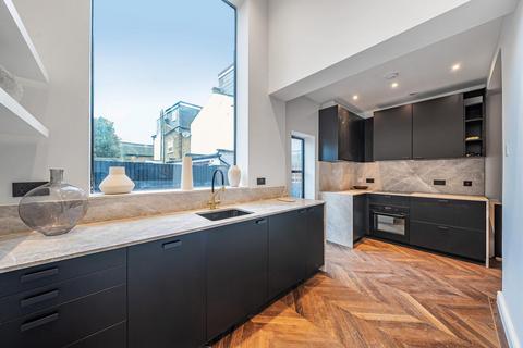 5 bedroom terraced house for sale, Barry Road, East Dulwich, London, SE22