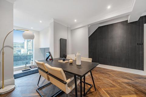 5 bedroom terraced house for sale, Barry Road, East Dulwich, London, SE22