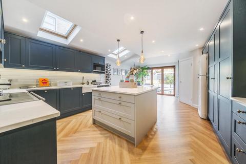 19 Darrell Road, London, SE22 9NJ