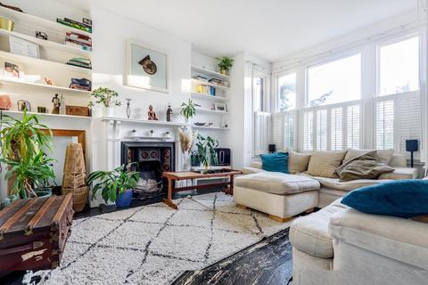 2 bedroom flat for sale, Friern Road, East Dulwich, London, SE22