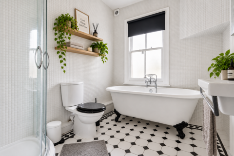 2 bedroom flat for sale, Friern Road, East Dulwich, London, SE22
