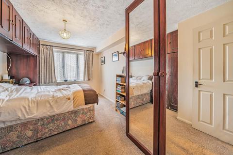 1 bedroom flat for sale, Burnt Ash Hill, Lee, London, SE12