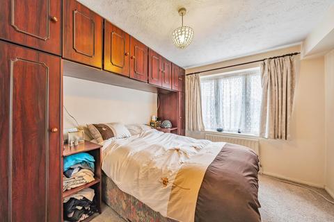 undefined, Burnt Ash Hill, Lee, London, SE12