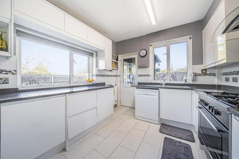 3 bedroom detached house for sale, Woodyates Road, Lee, London, SE12