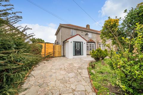22 Purneys Road, London, SE9 6HT