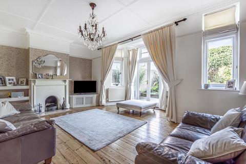 98 Guibal Road, London, SE12 9LZ