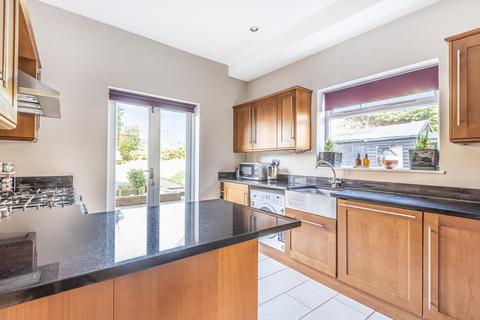 98 Guibal Road, London, SE12 9LZ