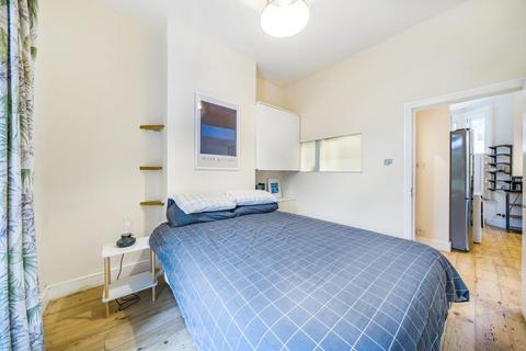 8a Gellatly Road, London, SE14 5TT