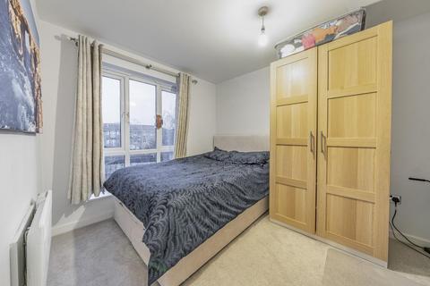 2 bedroom flat for sale, St. Georges Way, Peckham, London, SE15