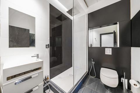 3 bedroom flat for sale, Sternhall Lane, Peckham, London, SE15