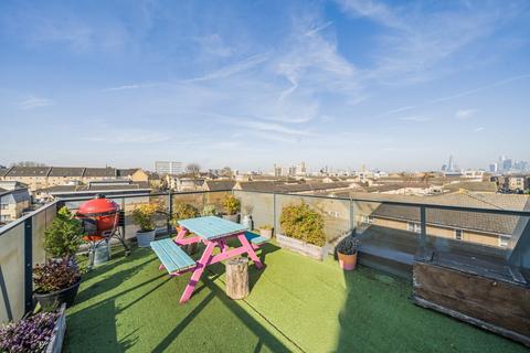 2 bedroom flat for sale, Sumner Road, Peckham, London, SE15