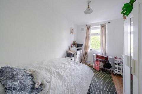 1 bedroom flat for sale, Pomeroy Street, New Cross, London, SE14